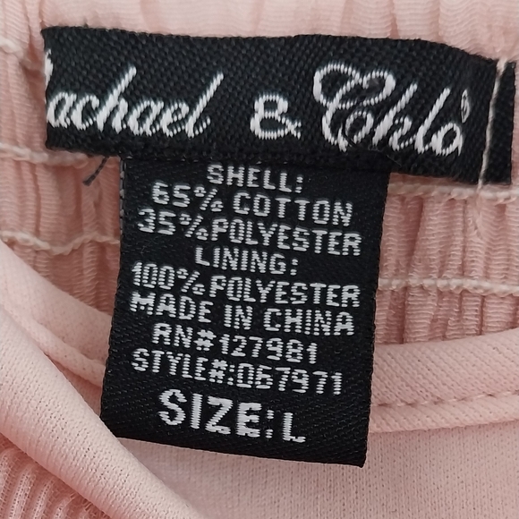 Beautiful dress With Ruffles - Picture 4 of 7